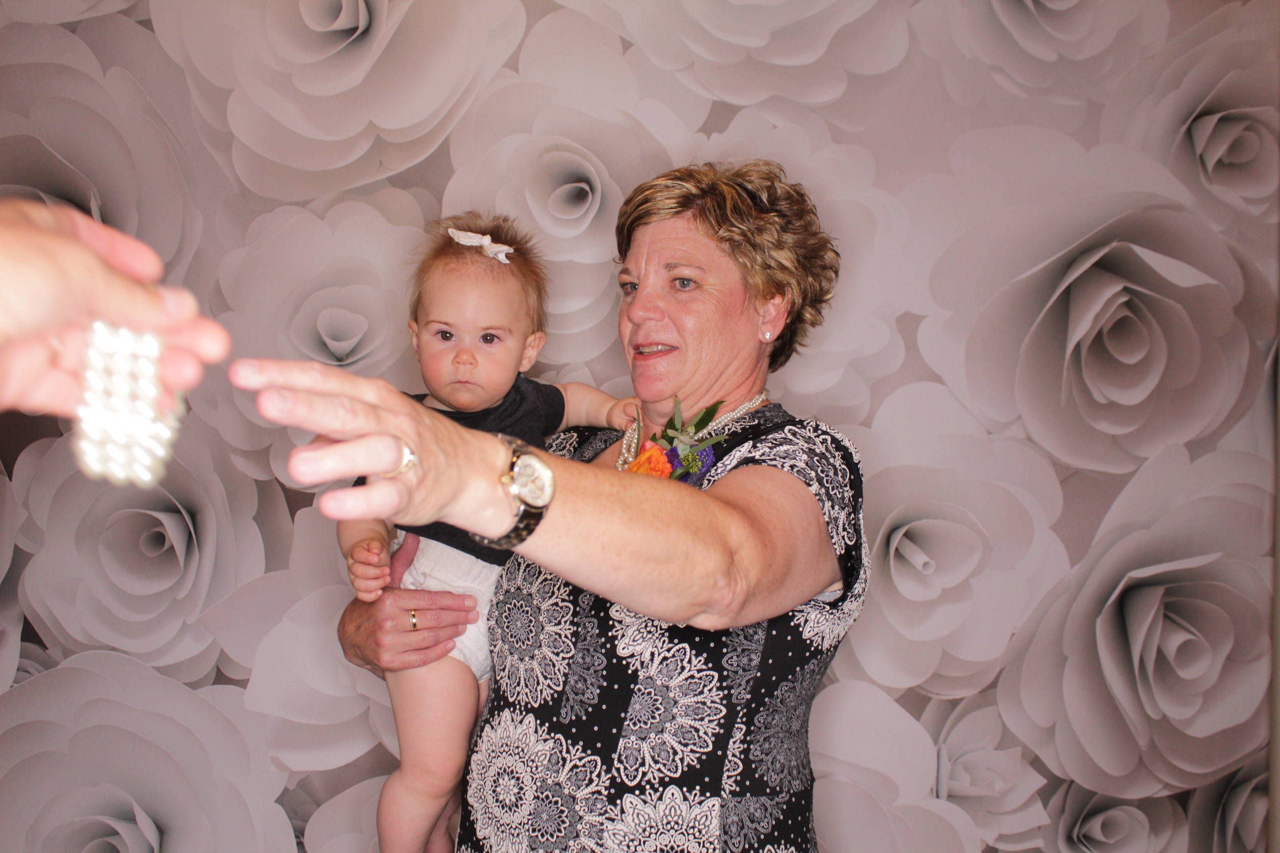 Danni and Brock’s Wedding | View more photos from the event at gallery.photoboothbillings.com/u/PhotoBoothBillings/Danni-and-Brock’s-Wedding